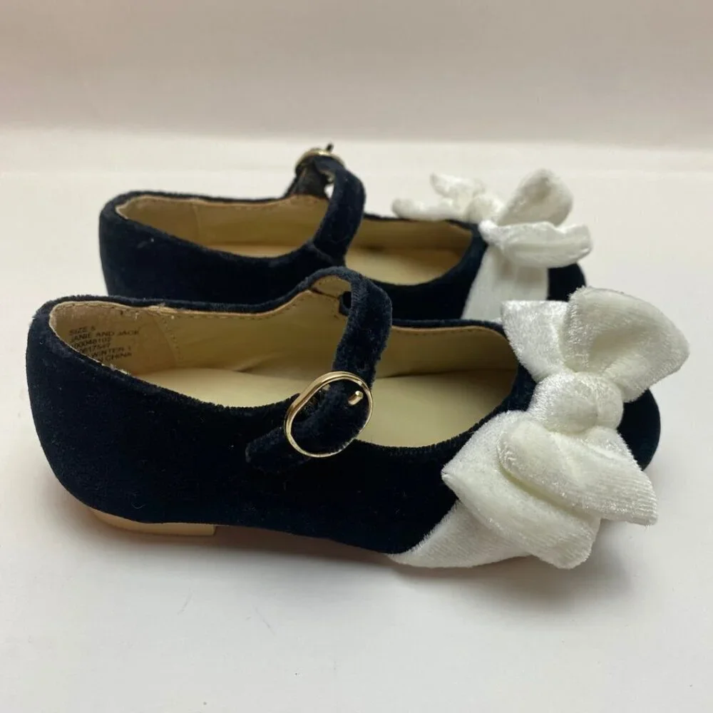 Janie and Jack Kids Velvet Bow Flats Size 5